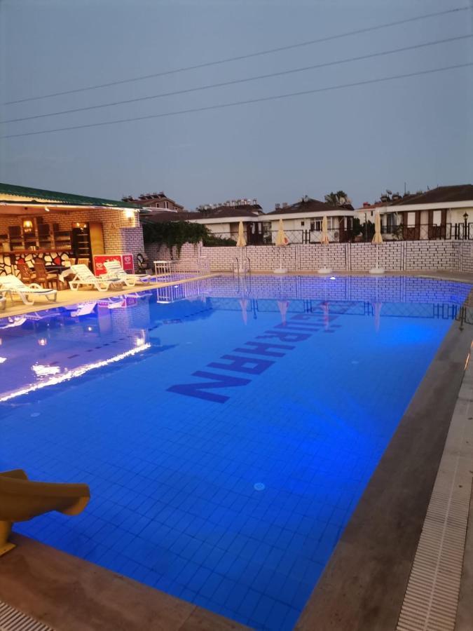 Side Oezguerhan Hotel Luaran gambar
